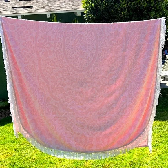 Beautiful Vintage Pink Chenille Twin Bedspread with White Fringe - Picture 3 of 12